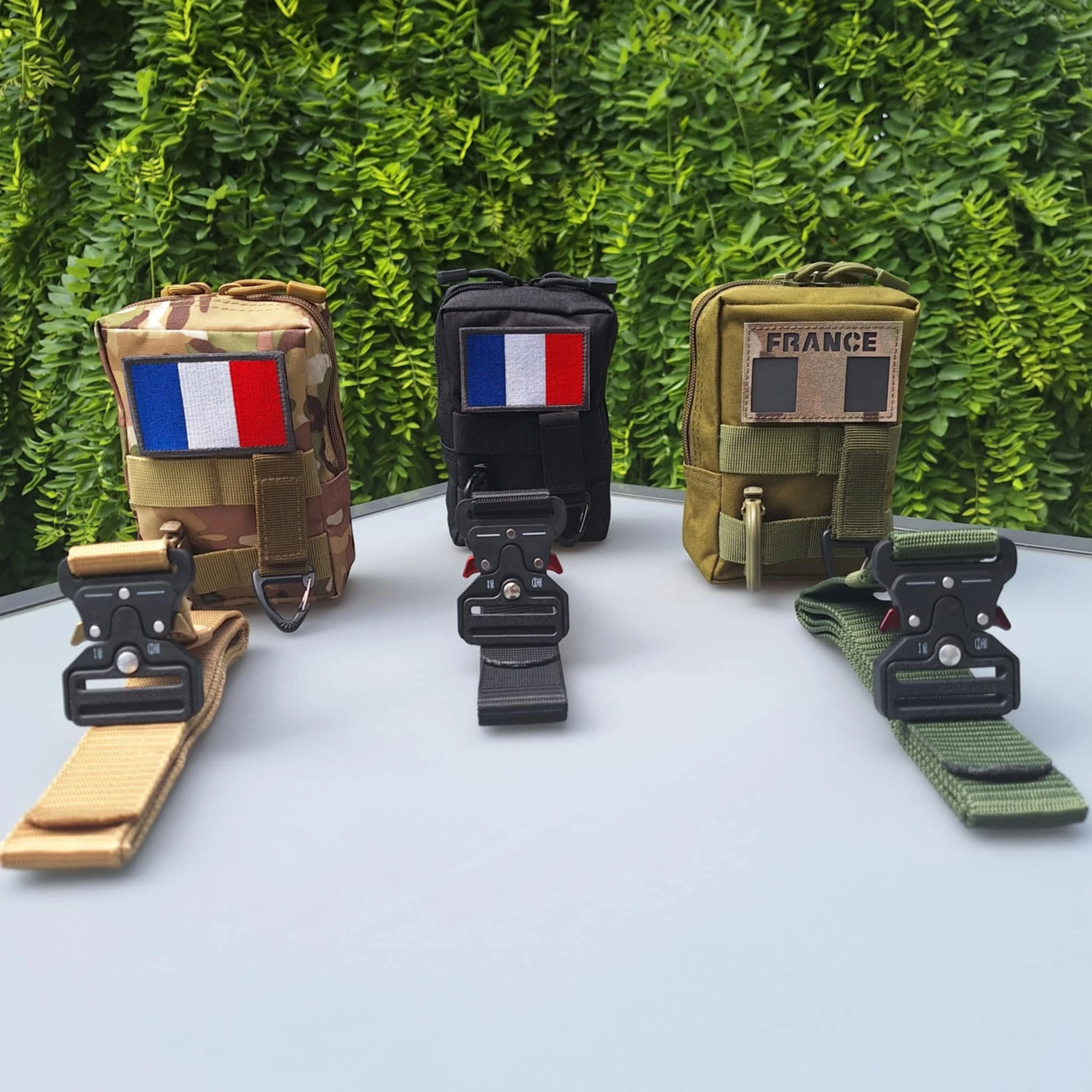 Pack tactique: 1 Ceinture + 1 sacoche + 1 patch